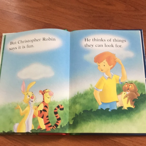 Winnie the Pooh Storybook Collection - Picture 4 of 11